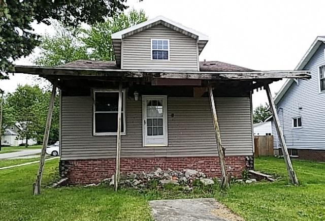 1701 Dewitt Ave., Mattoon, IL 61938