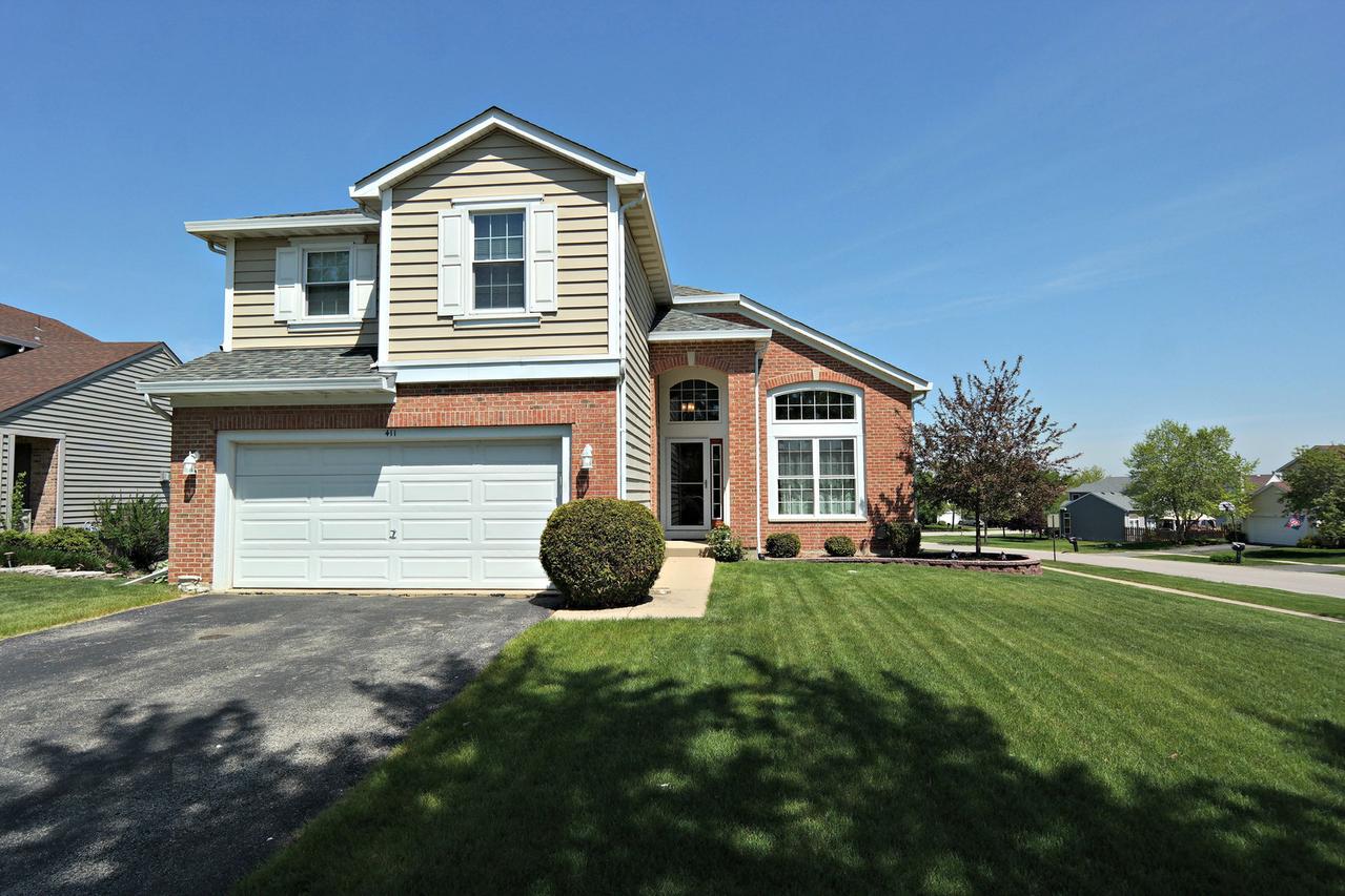 411 Big Cloud Pass, Lake In The Hills, IL 60156