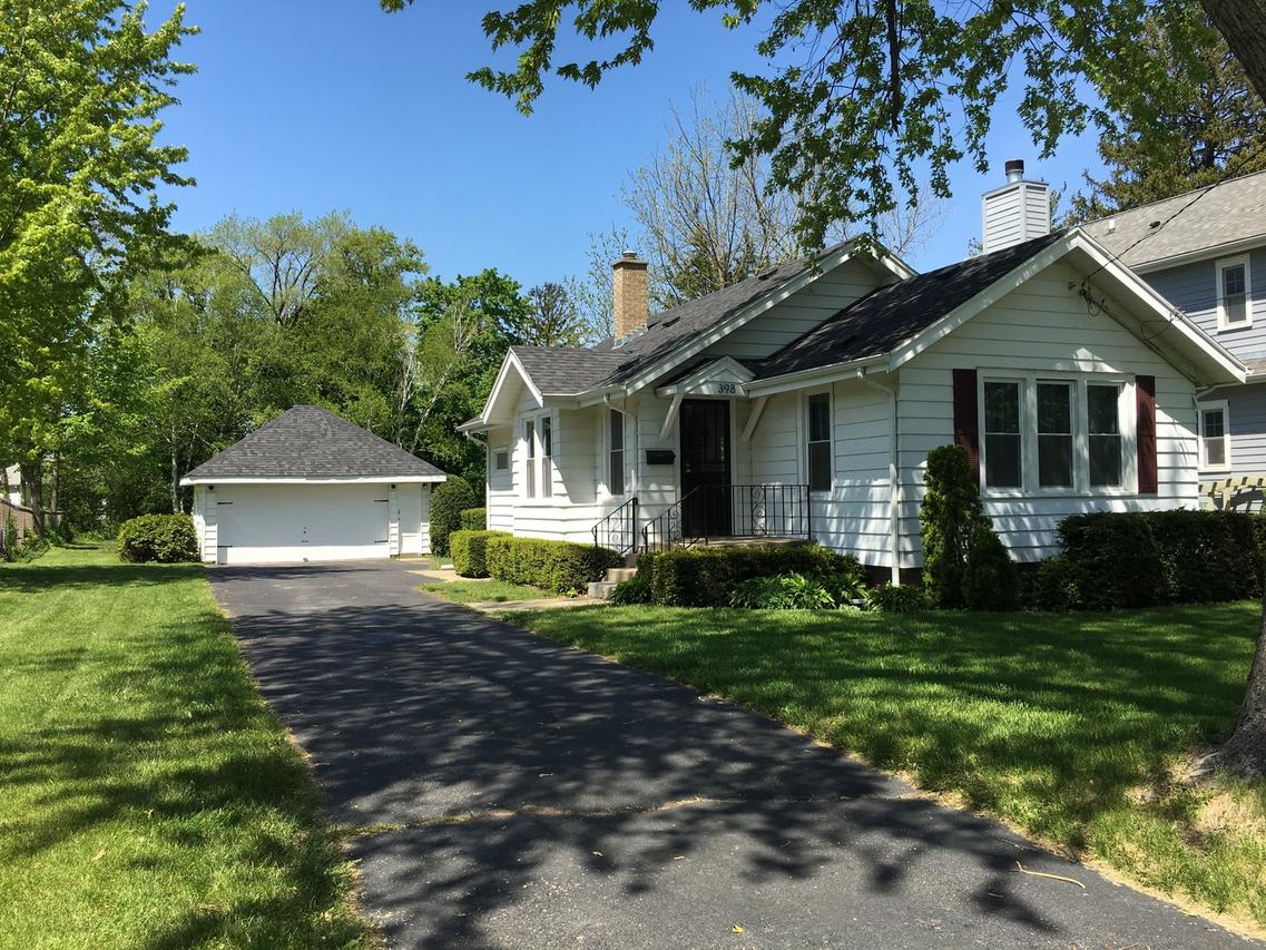 398 S Lake St., Grayslake, IL 60030