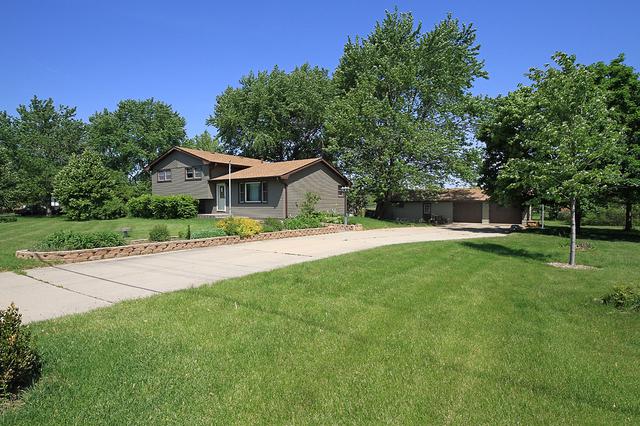 1610 E Old Pine Bluff Rd., Morris, IL 60450