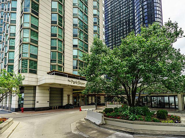 195 N Harbor Dr. #1309, Chicago, IL 60601