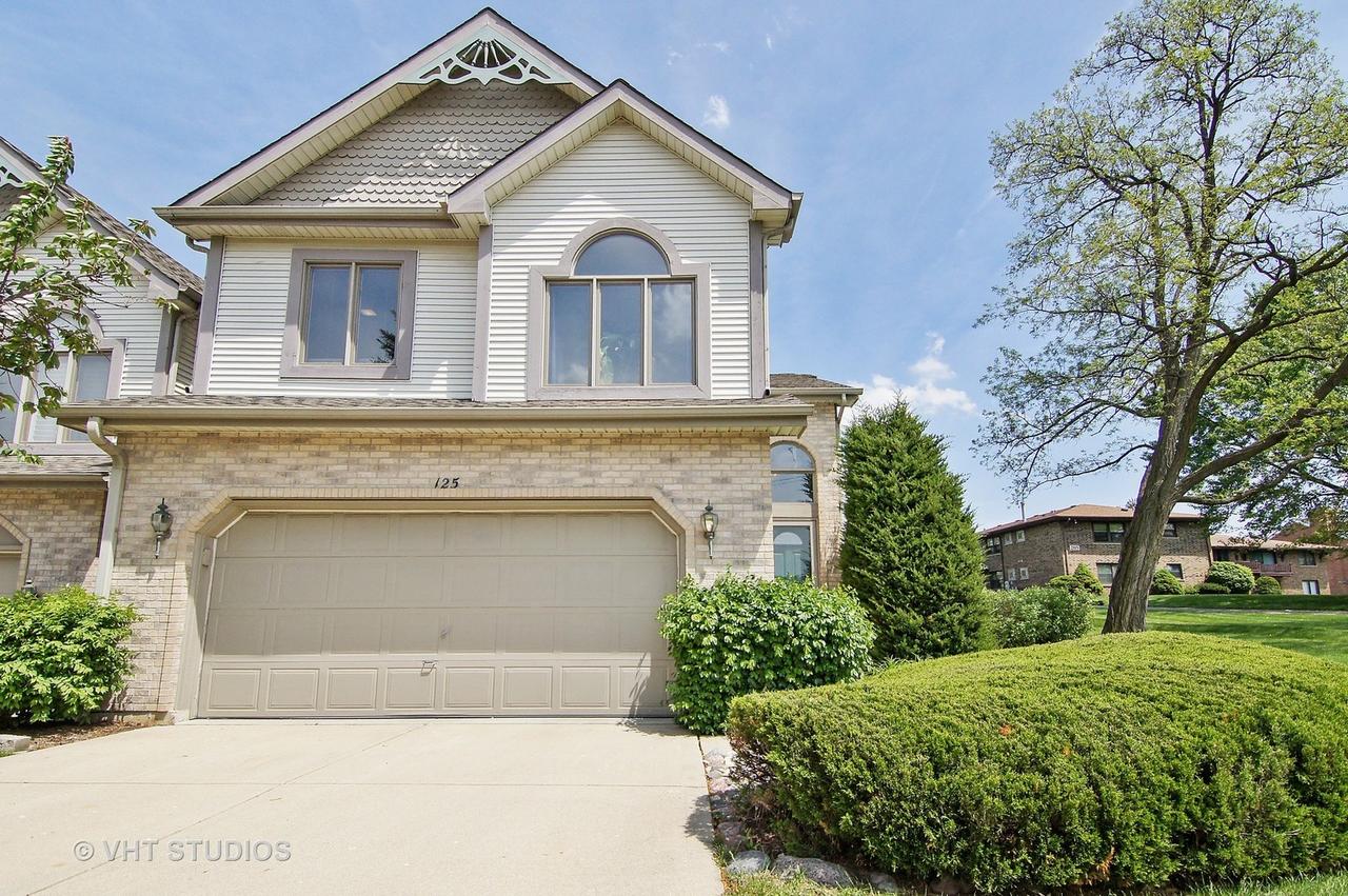 125 1st St., Itasca, IL 60143