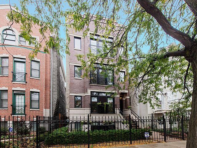 2733 N Southport Ave. #1, Chicago, IL 60614