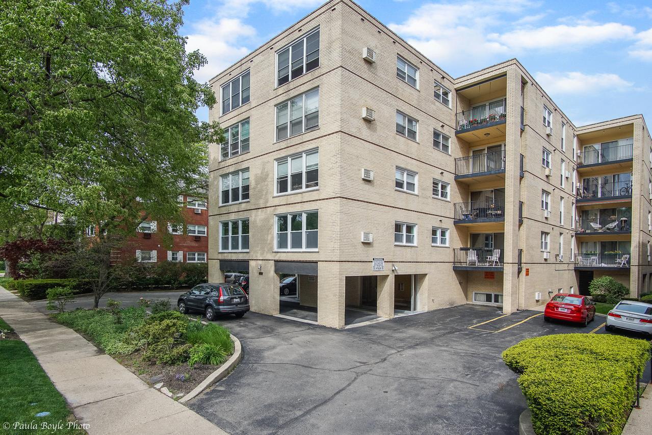2141 Ridge Ave. #1A, Evanston, IL 60201