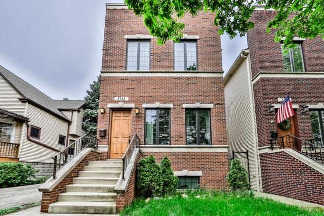 3743 N Ridgeway Ave., Chicago, IL 60618