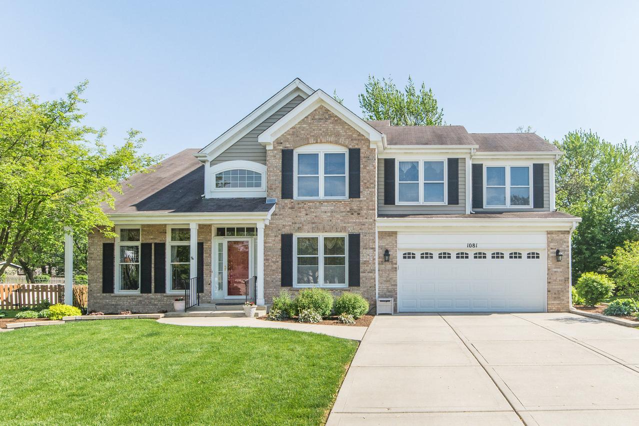 1081 Roslyn Ct., Schaumburg, IL 60194