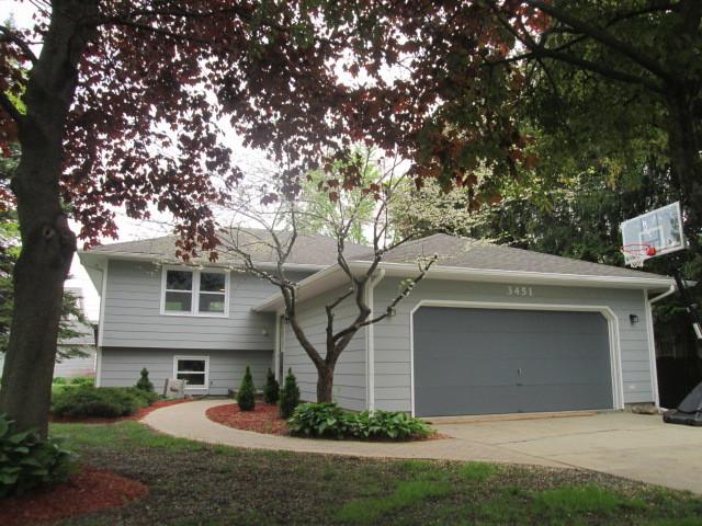 3451 Grove Ave., Gurnee, IL 60031