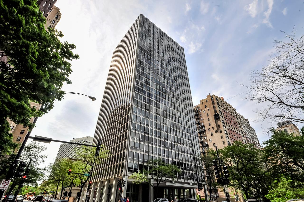 2400 N Lakeview Ave. #315, Chicago, IL 60614