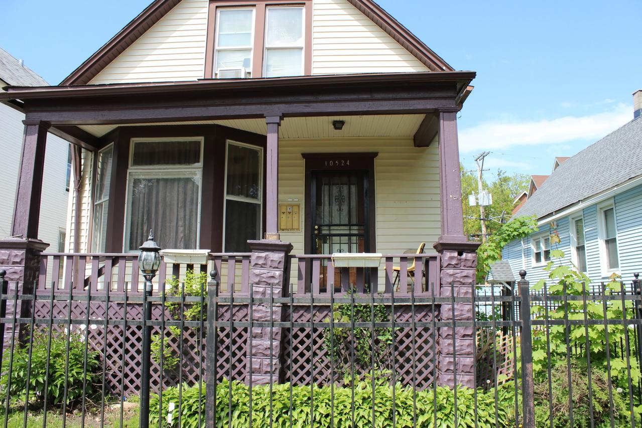10524 S Edbrooke Ave., Chicago, IL 60628