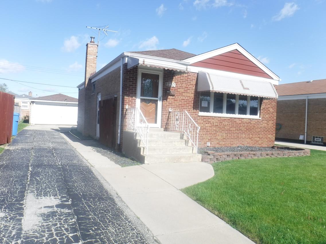 8230 S Kildare Ave., Chicago, IL 60652