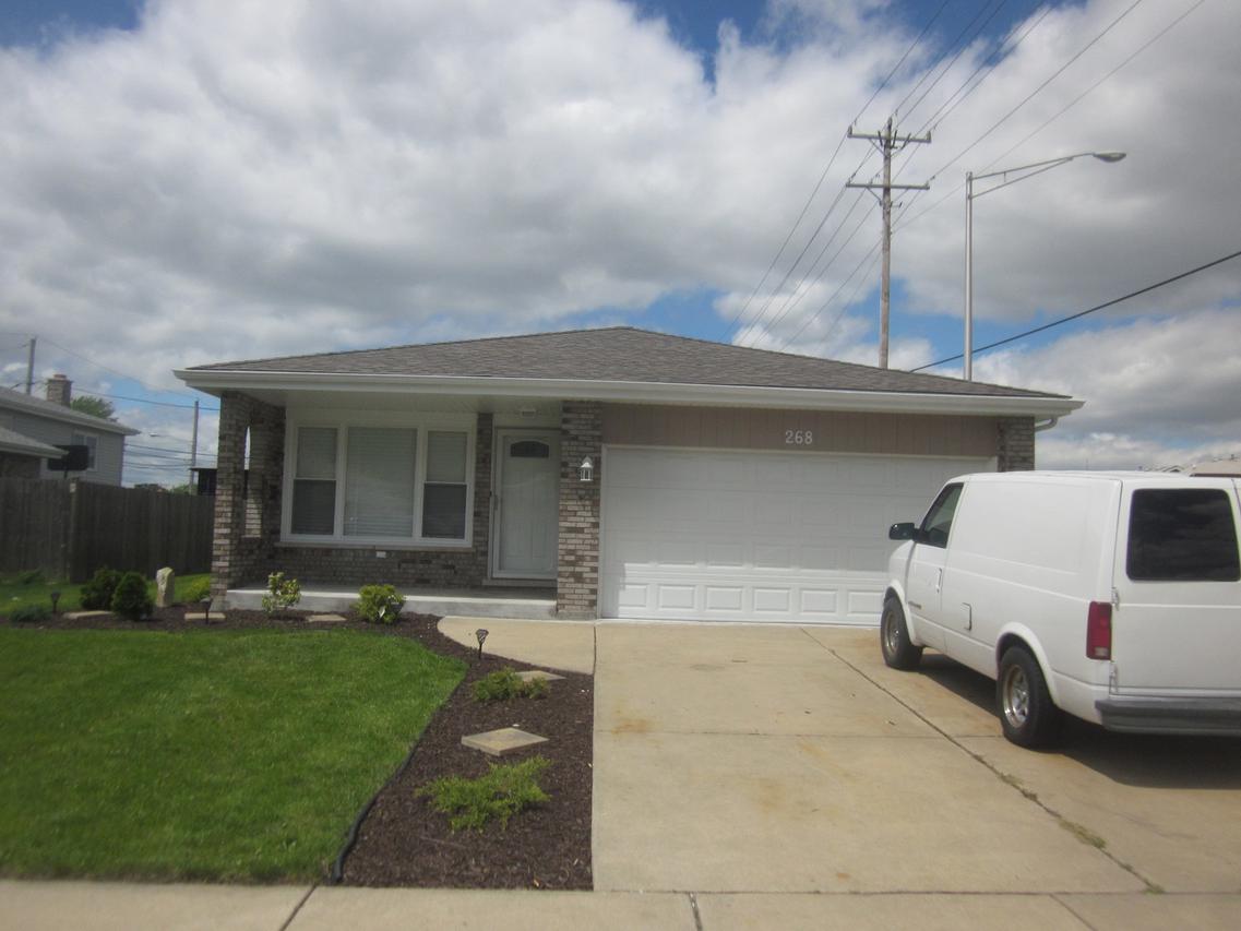 268 Exchange Ave., Calumet City, IL 60409