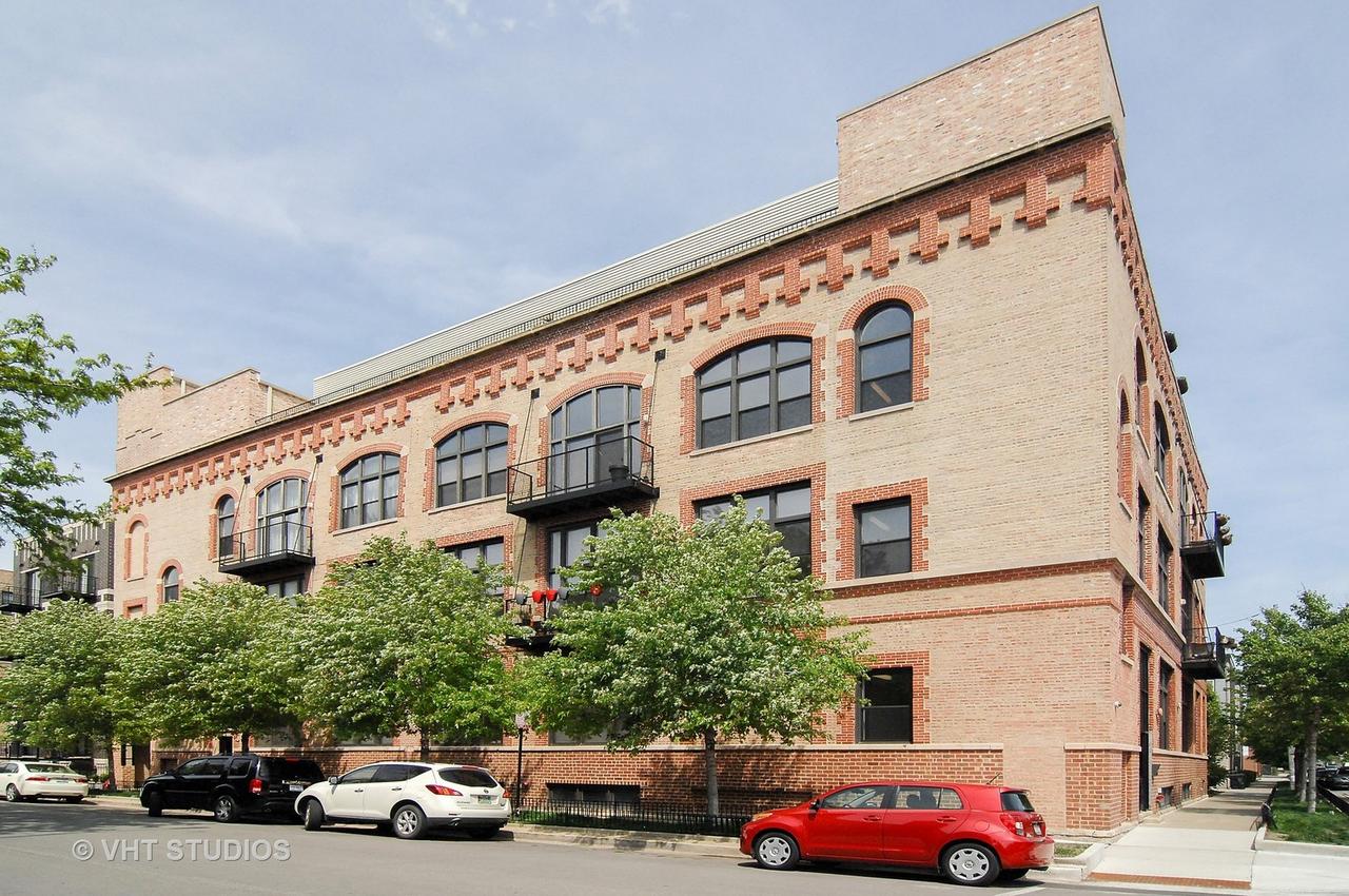1050 W Hubbard St. #2E, Chicago, IL 60642