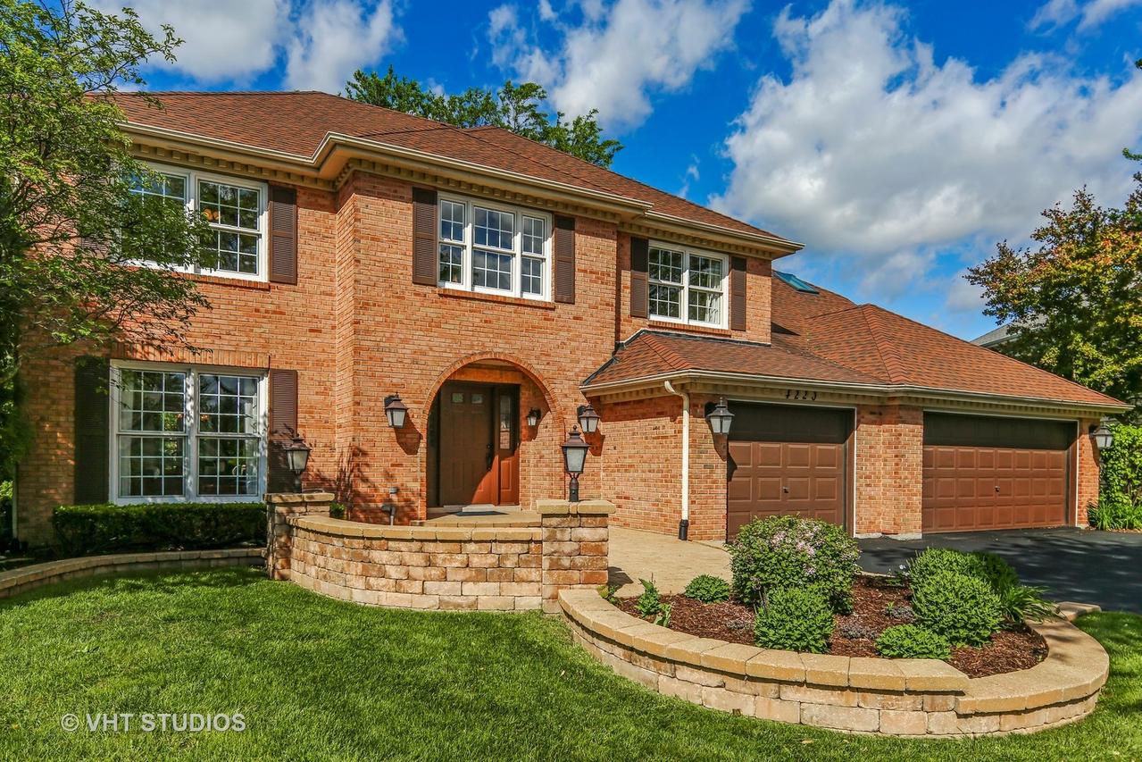 4220 Bear Creek Ct., Naperville, IL 60564