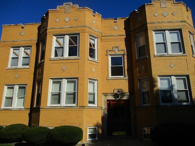 5138 W Nelson St. #2, Chicago, IL 60641
