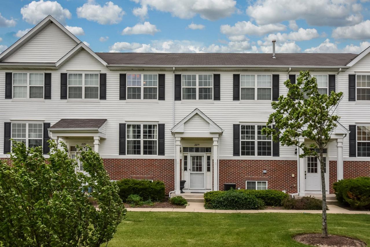2279 Beresford Dr., Yorkville, IL 60560