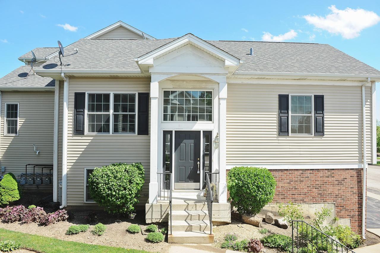 1336 N Winslowe Dr., Palatine, IL 60074
