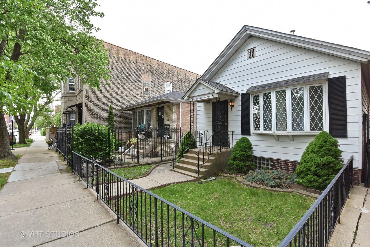 2970 S Loomis St., Chicago, IL 60608