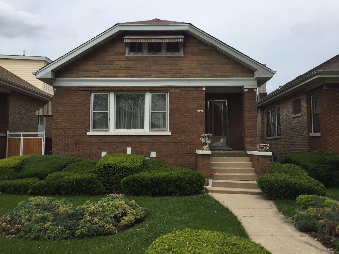4940 W Roscoe St., Chicago, IL 60641