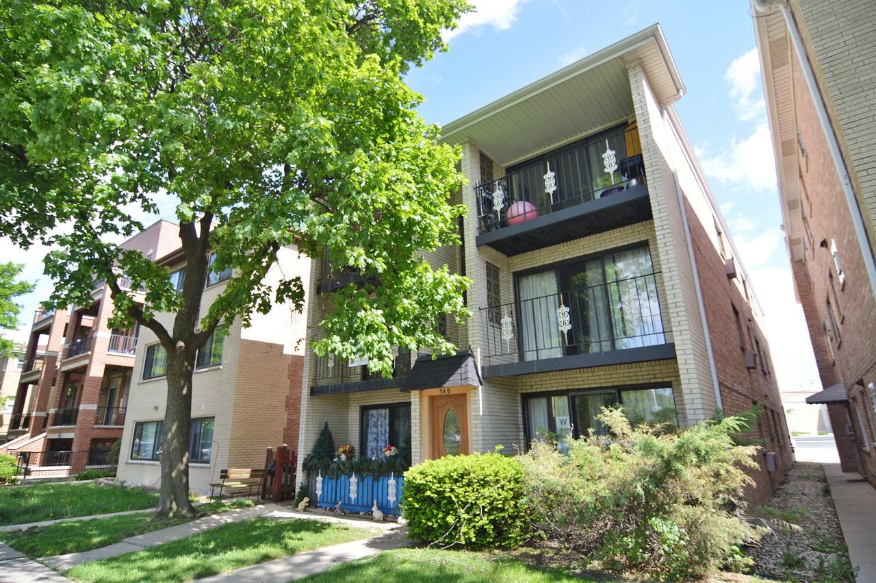 5470 W Higgins Ave. #2W, Chicago, IL 60630