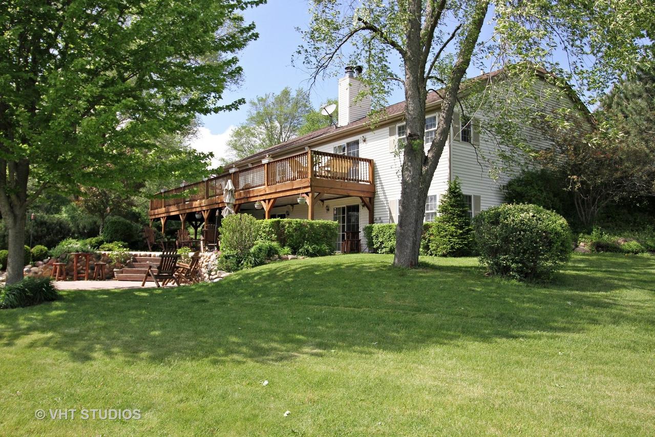 1507 Thompson Rd., Woodstock, IL 60098