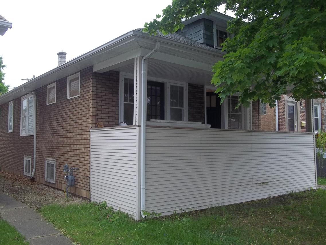 5353 W Cornelia Ave., Chicago, IL 60641