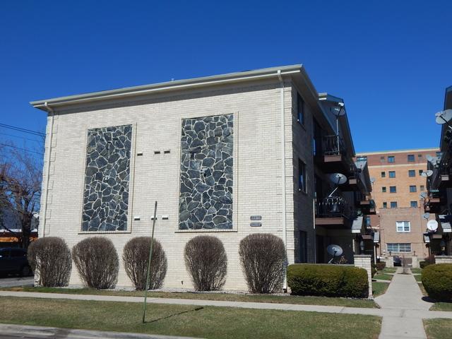 7206 W Cortland St. #208, Elmwood Park, IL 60707