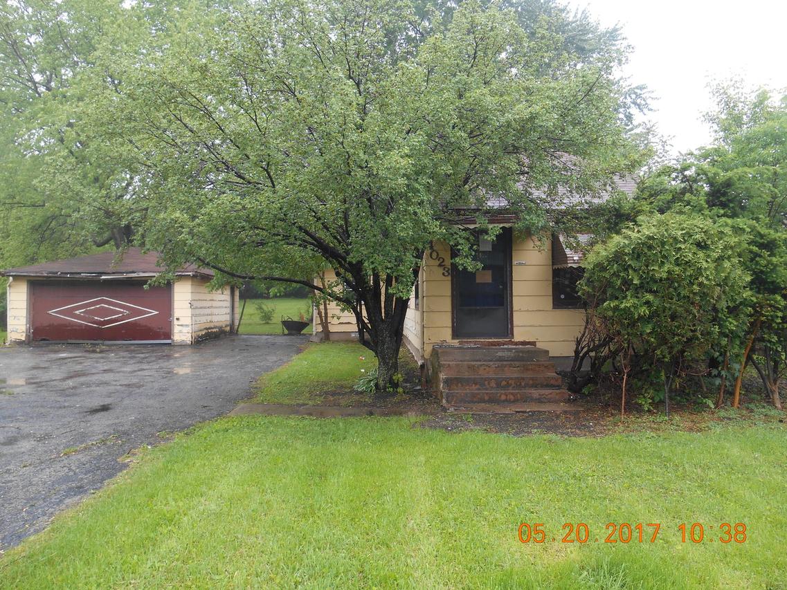 4023 Glendenning Rd., Downers Grove, IL 60515