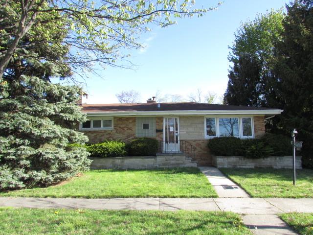 701 Hibbard Rd., Wilmette, IL 60091