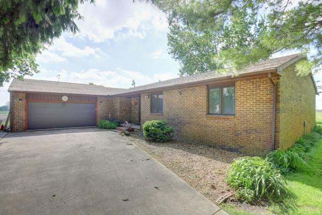 3307 Douglas Woods Dr., Urbana, IL 61802