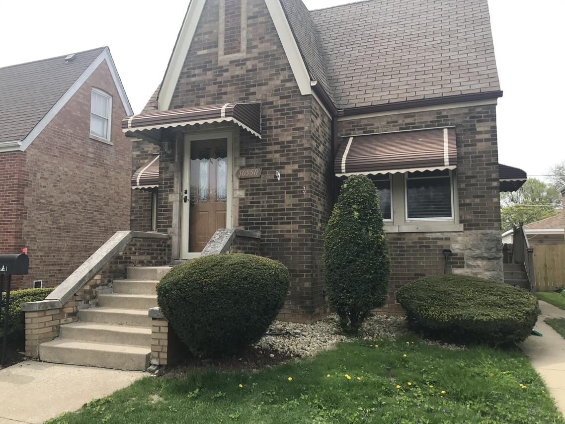 10950 S Avenue G, Chicago, IL 60617