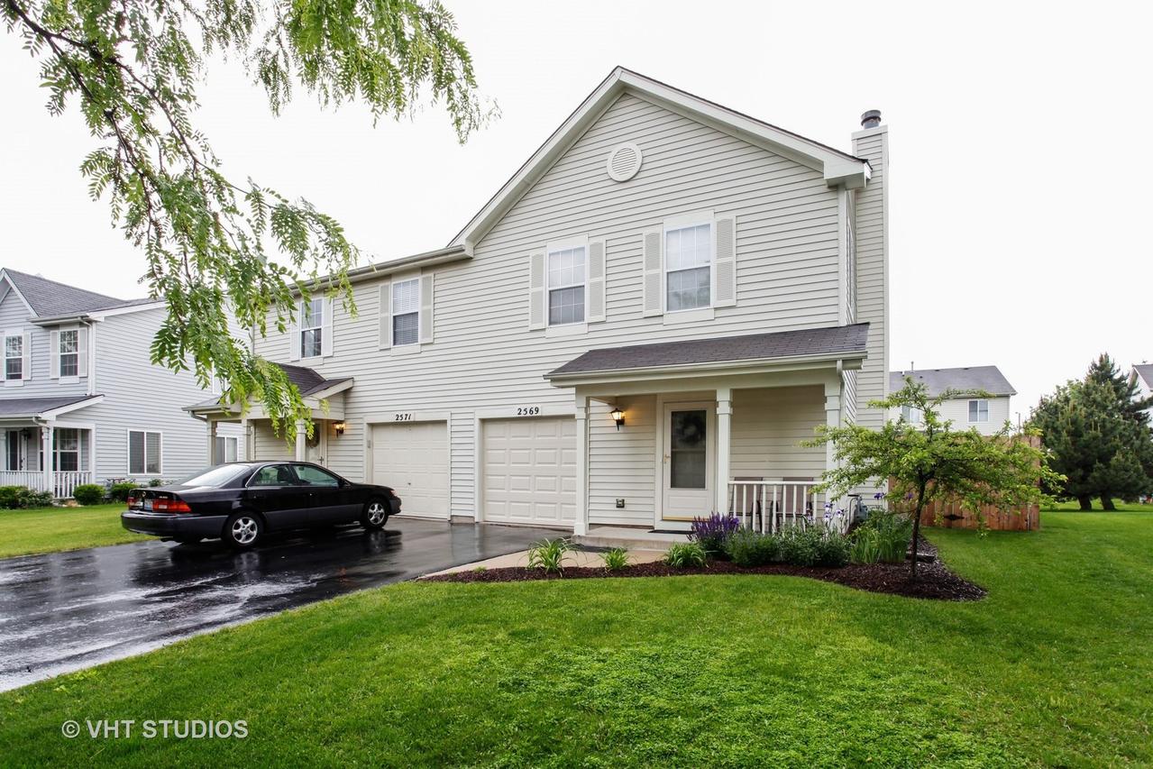 2569 Eldorado Ln., Naperville, IL 60564