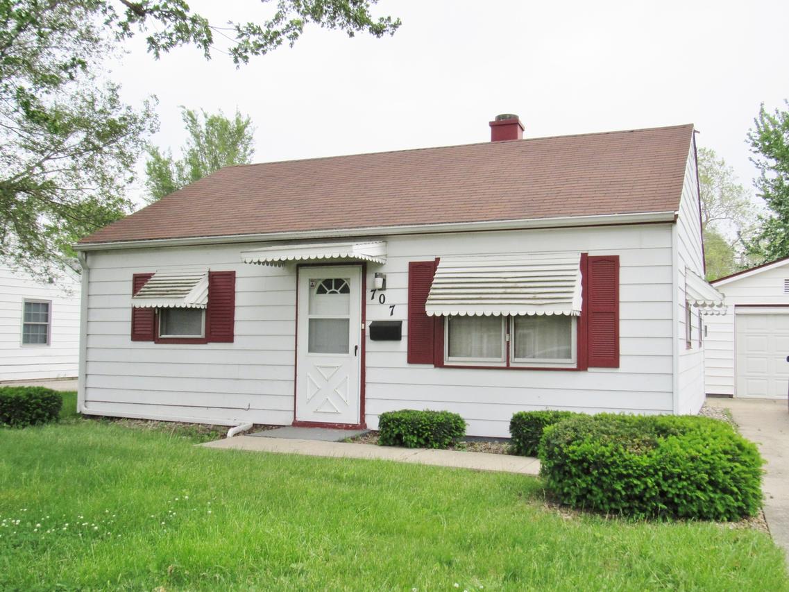 707 Bethume Ct., Champaign, IL 61820