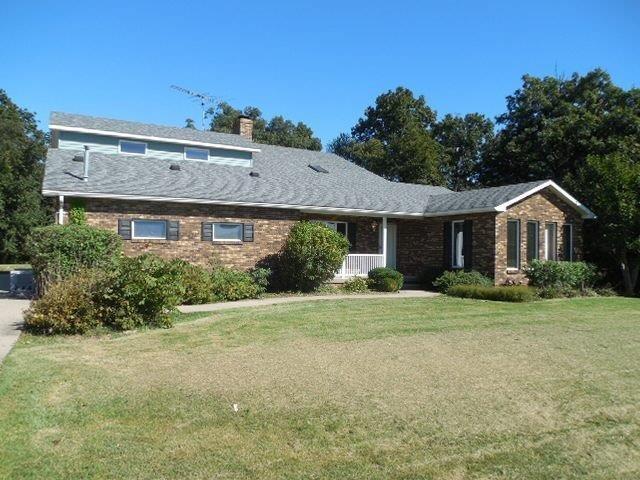 4508 Hillcrest Ln., Sterling, IL 61081
