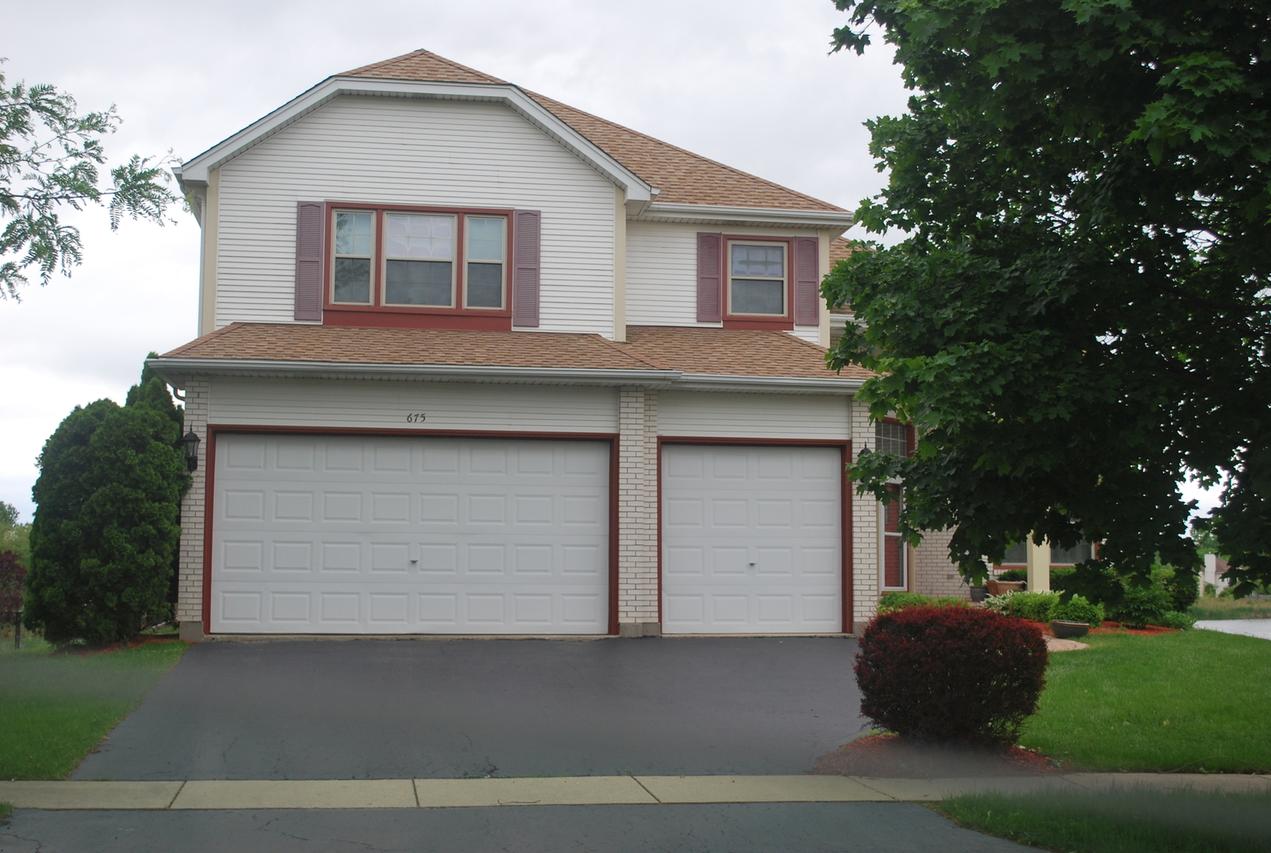 675 Goldenrod Dr., Bolingbrook, IL 60440