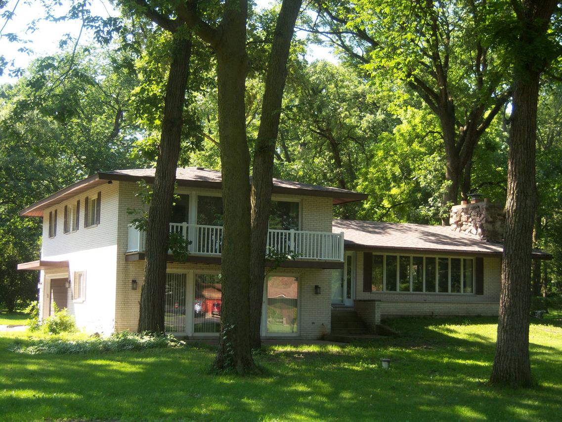 4914 Northridge Dr., St. Anne, IL 60964