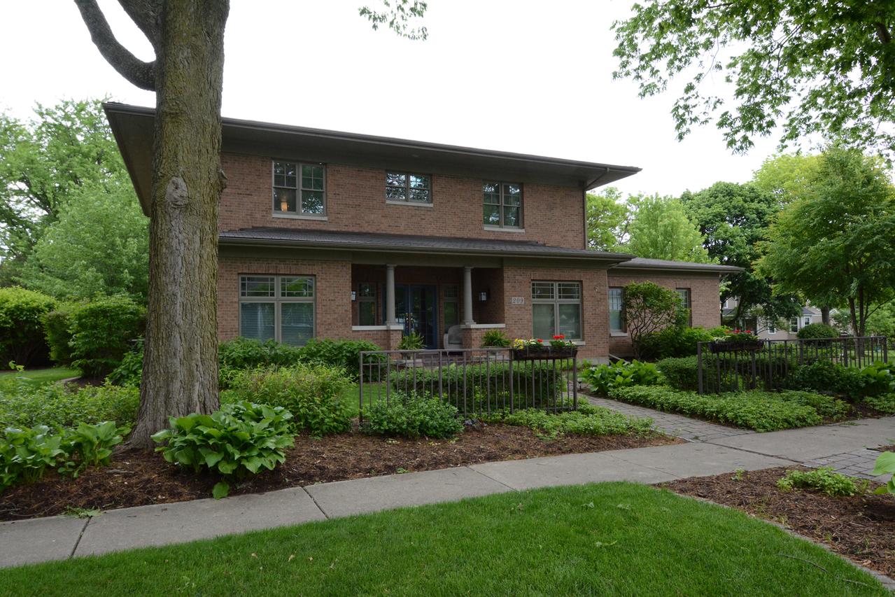 209 Peyton St., Geneva, IL 60134