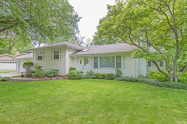 490 Riverside Dr., Crystal Lake, IL 60014