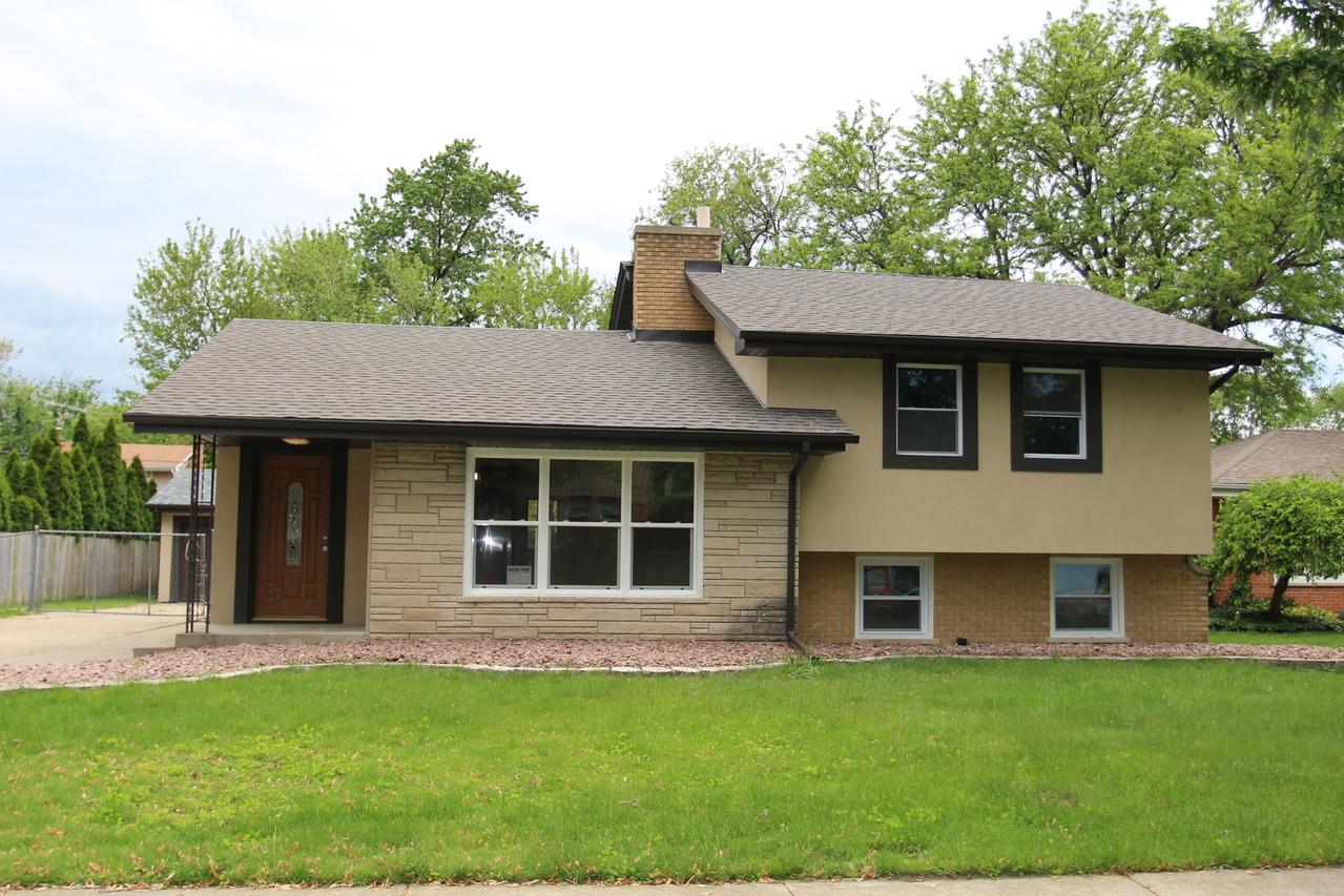 9240 Mcvicker Ave., Oak Lawn, IL 60453