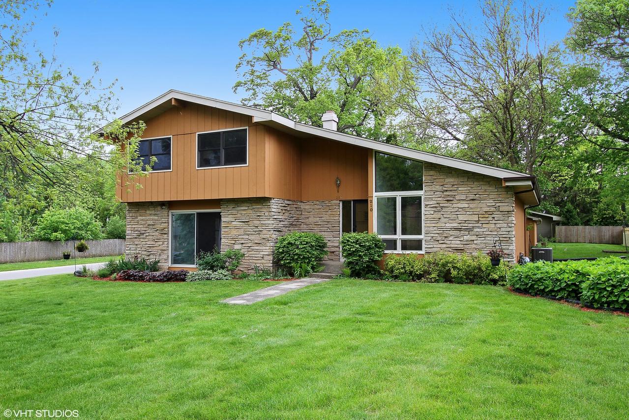 210 N Alleghany Rd., Grayslake, IL 60030
