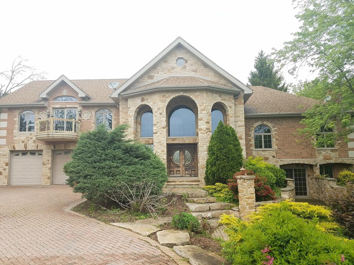 14615 131st St., Lemont, IL 60439