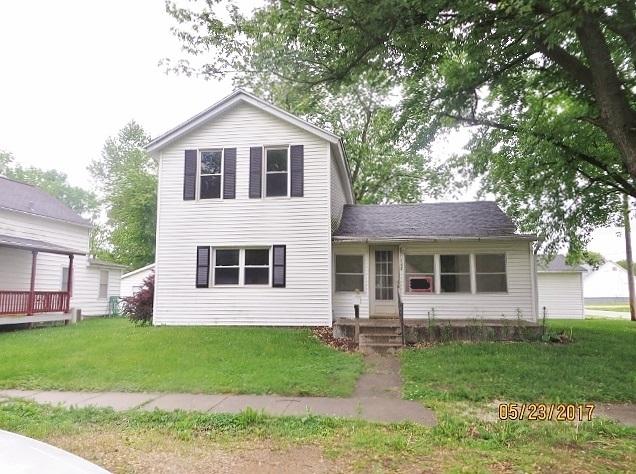 148 N Blackstone Ave., Amboy, IL 61310