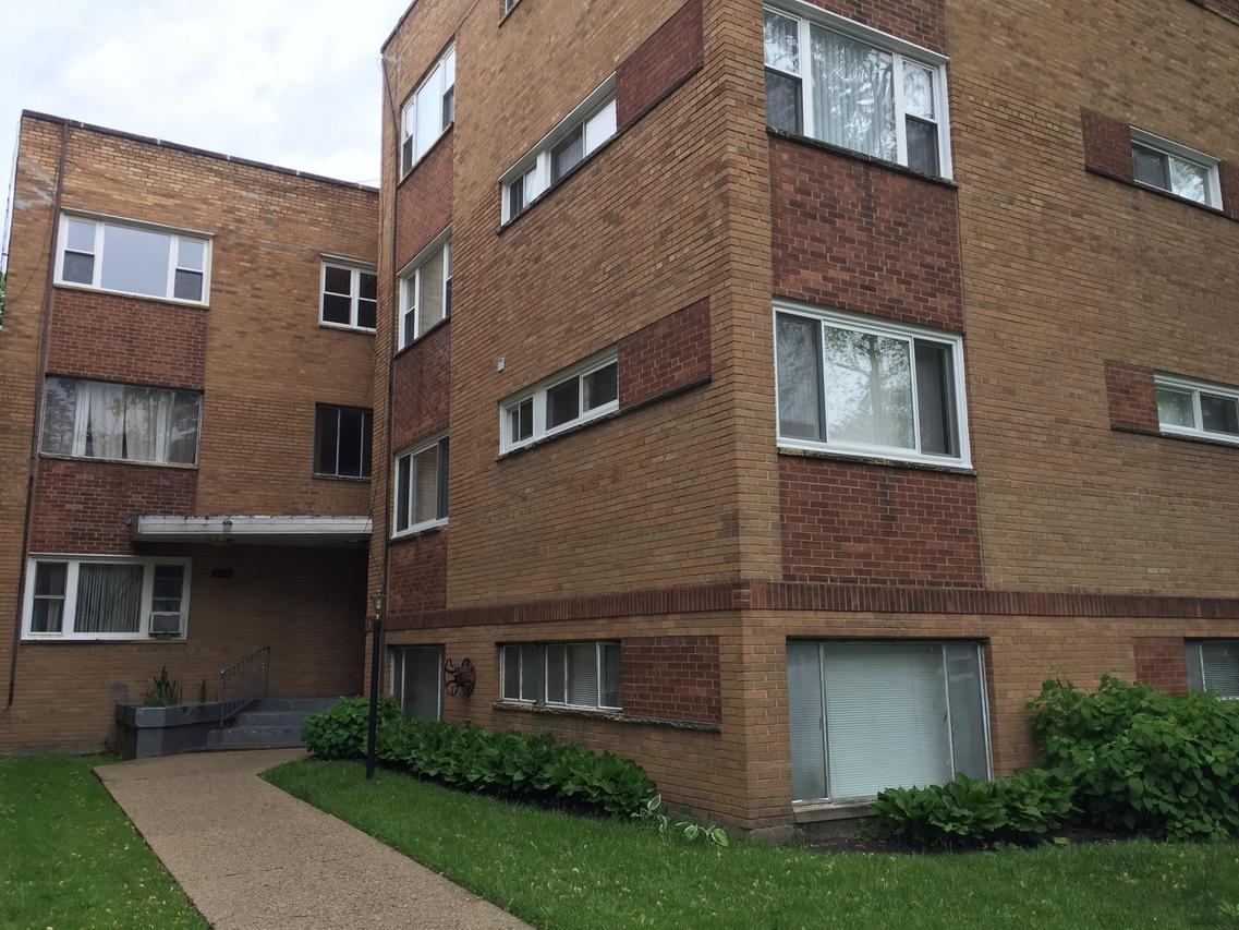 6244 N Francisco Ave. #3BW, Chicago, IL 60659