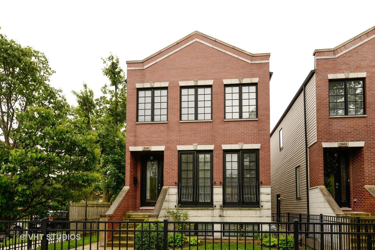 2601 W Pratt Blvd., Chicago, IL 60645