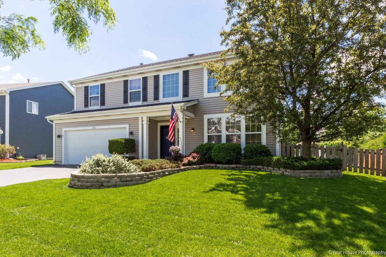 1350 Chesterfield Ln., Grayslake, IL 60030
