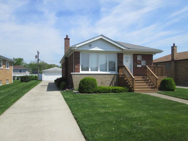 187 W 28th Pl., South Chicago Heights, IL 60411