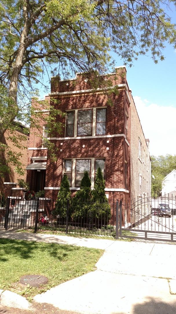 8505 S Burnham Ave., Chicago, IL 60617