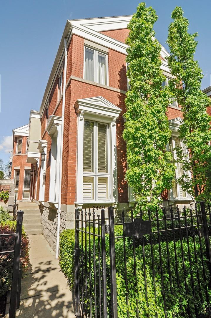 2446 N Janssen Ave., Chicago, IL 60614