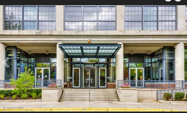 900 N Kingsbury St. #1004, Chicago, IL 60610
