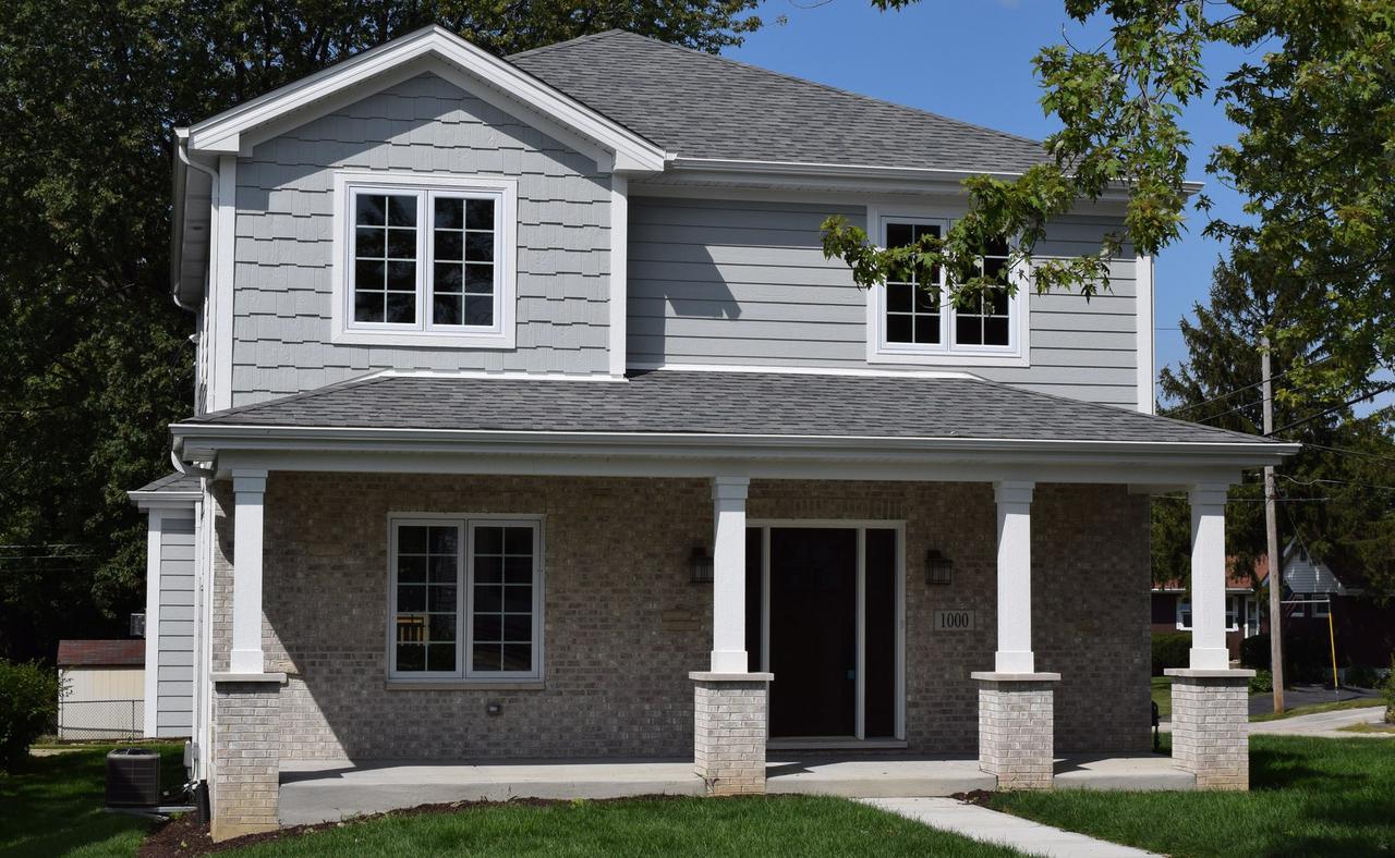 1000 Singer Ave., Lemont, IL 60439