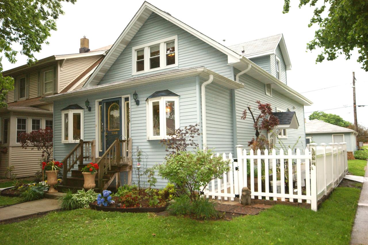 7738 W 65th Pl., Bedford Park, IL 60501